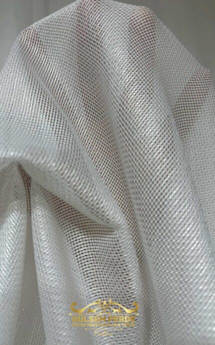 Kedi Tül Perdesi – Kendini Onaran Özel Tül Perde